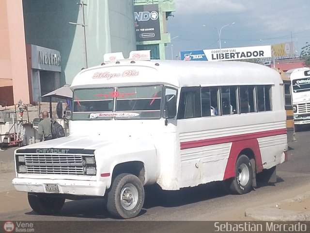 ZU - Asociaci�n Cooperativa Milagro Bus 48 por Sebasti�n Mercado