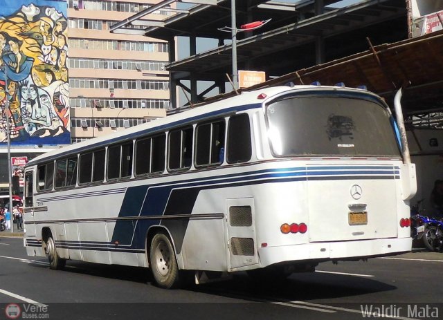 Particular o Desconocido 0302 por Waldir Mata