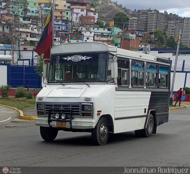 DC - Cooperativa de Transporte Pasajeros del Sur 014 por Jonnathan Rodr�guez