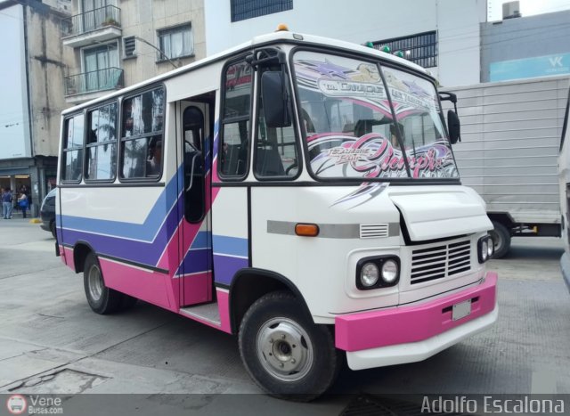 Diseños Dibujos y Capturas 555 por Adolfo Escalona