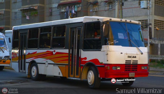 Particular NO USAR M�S 300 por Samuel Villamizar