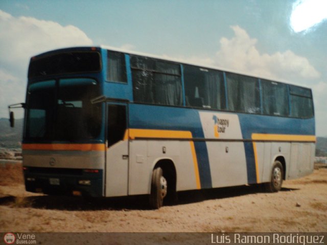 Happy Tours 02 por Alejandro Curvelo
