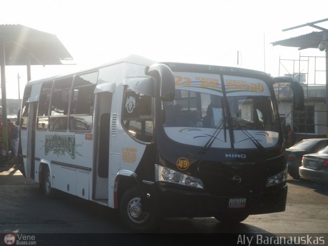 U.C. 23 de Enero 049 por Aly Baranauskas