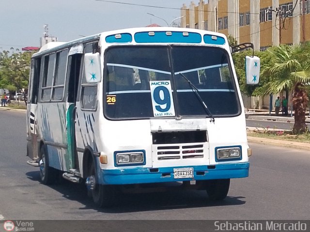 ZU - Micro 9 26 por Sebasti�n Mercado