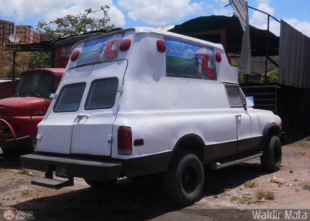 Particular NO USAR M�S 986 por Waldir Mata