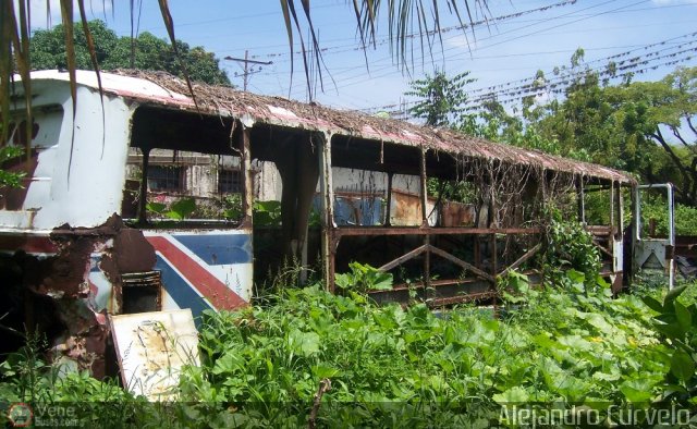 En Chiveras Abandonados Recuperaci�n Magirus por Alejandro Curvelo