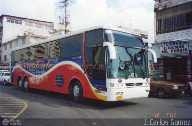 Expresos Occidente 170 por J. Carlos G�mez