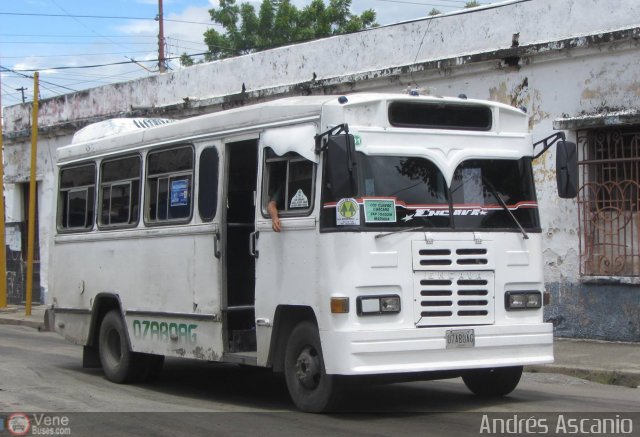 Coop. La Moderna 01 por Andrs Ascanio