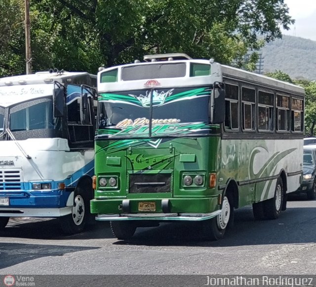 DC - Asoc. Cooperativa Carabobo Tiuna R.L. 080 por Jonnathan Rodr�guez