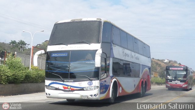 Expresos San Crist�bal 081 por Leonardo Saturno