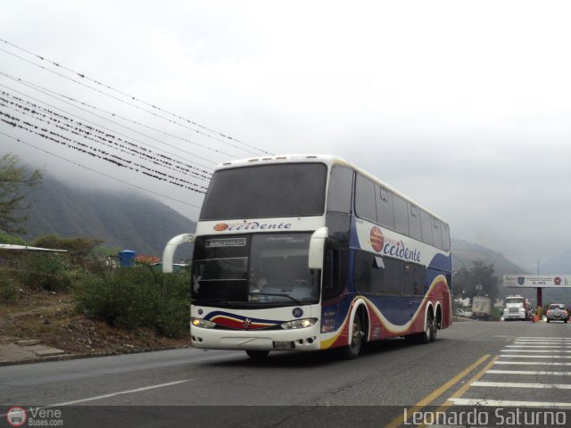 Expresos Occidente 090 por Leonardo Saturno