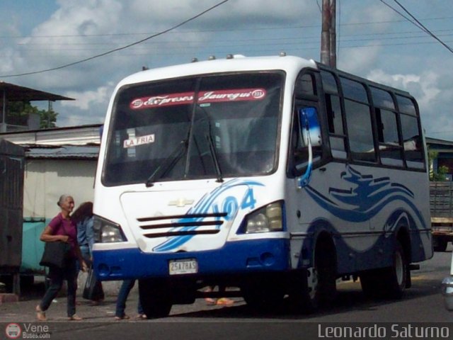 Expresos J�uregui 223 por Leonardo Saturno