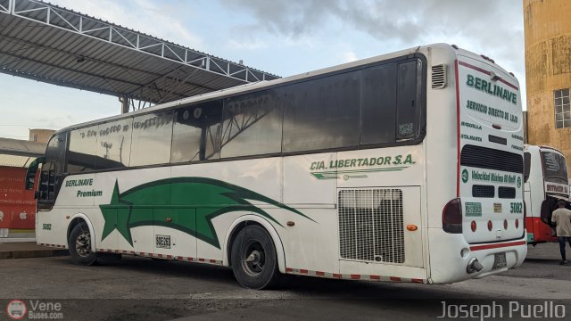 Berlinas del Fonce 5082 por Joseph Puello