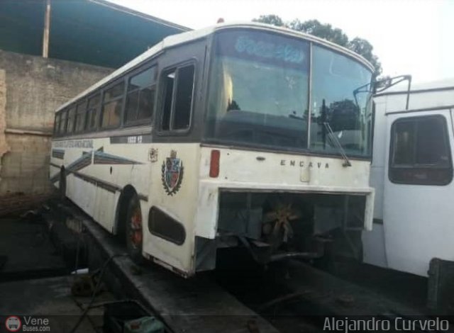 En Chiveras Abandonados Recuperaci�n E-1049 por Alejandro Curvelo