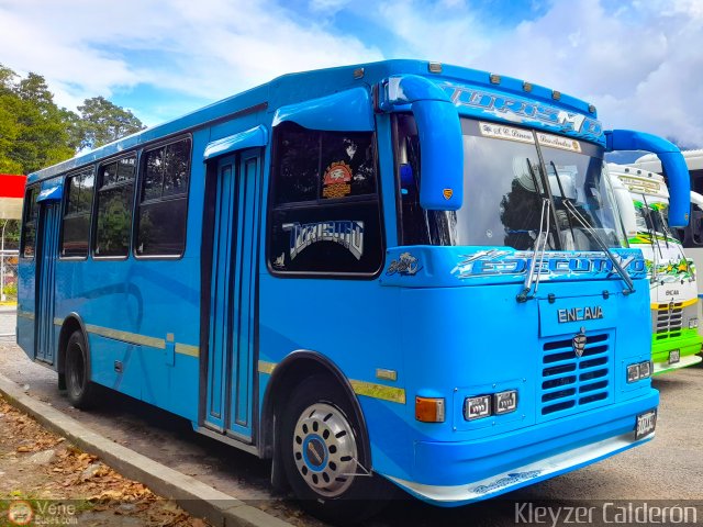 L�nea Los Andes S.C. 068 por Kleyzer Calder�n