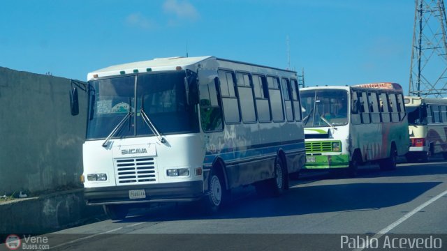 U.C. Catia - El Junquito 074 por Pablo Acevedo