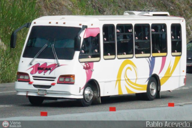 L�nea Hermanos Unidos S.C. 45 por Pablo Acevedo