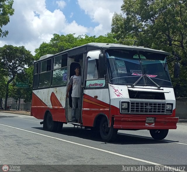DC - S.C. Plaza Espa�a - El Valle - Coche 152 por Jonnathan Rodr�guez