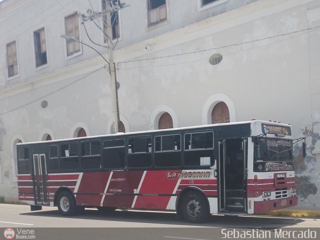 Particular o Desconocido 147 por Sebasti�n Mercado