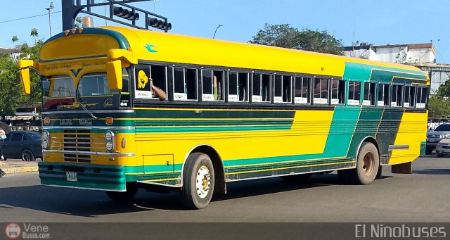 ZU - Colectivos Concepcin 001-LP por ngel Delgado