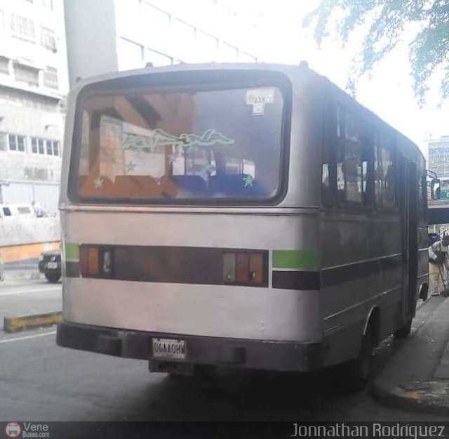 DC - S.C. Plaza Espa�a - El Valle - Coche 223 por Jonnathan Rodr�guez