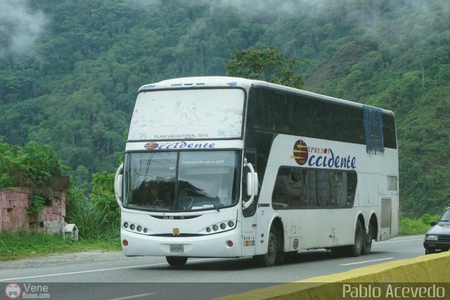 Expresos Occidente 485 por Pablo Acevedo