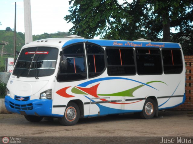 Expresos Continente C-38 por Jos Mora