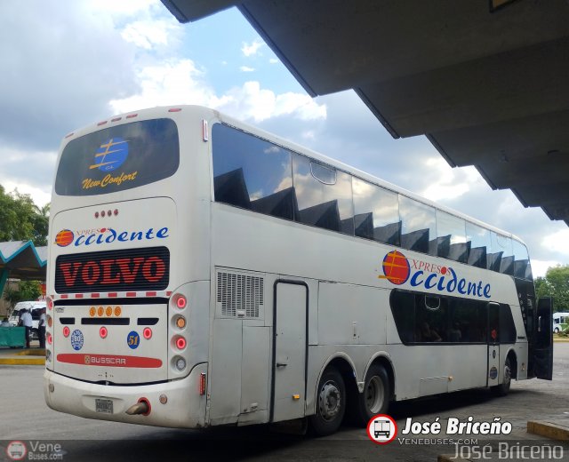 Expresos Occidente 051 por Jos� Brice�o