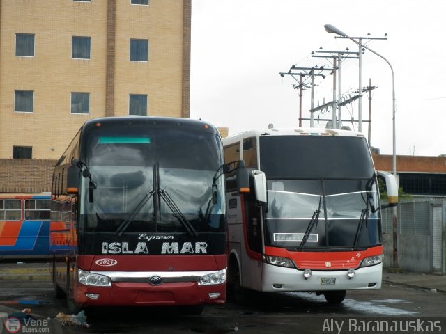 Garajes Paradas y Terminales San Diego por Aly Baranauskas