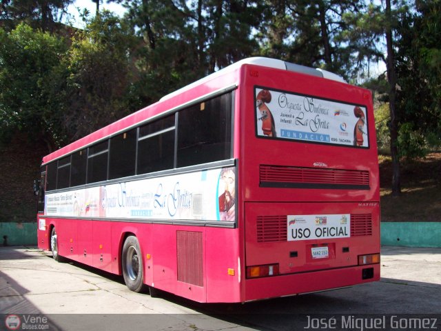 Uso Oficial 999 por Jos� G�mez