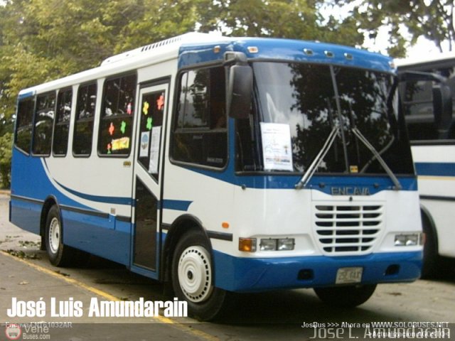 Particular o Desconocido AR-999 por Alvin Rond�n