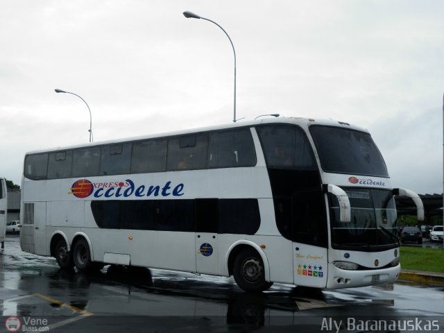 Expresos Occidente 069 por Aly Baranauskas