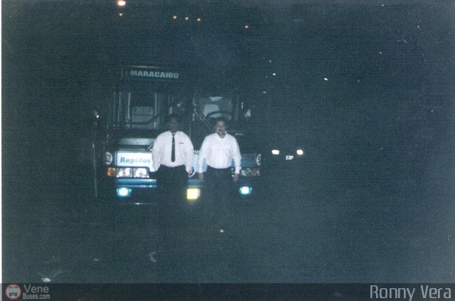 R�pidos Maracaibo 52 por Ronny Vera