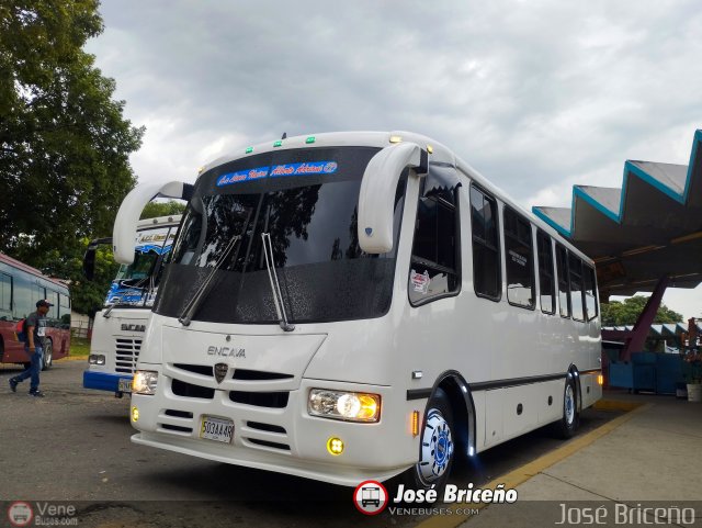 Uni�n L�nea Alberto Adriani C.A. 17 por Jos� Brice�o