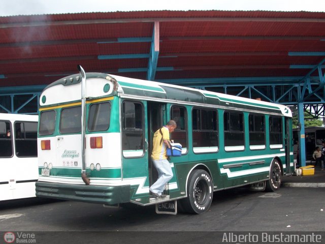 Expresos J�uregui 098 por Alberto Bustamante