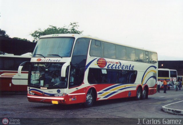 Expresos Occidente 001 por J. Carlos G�mez