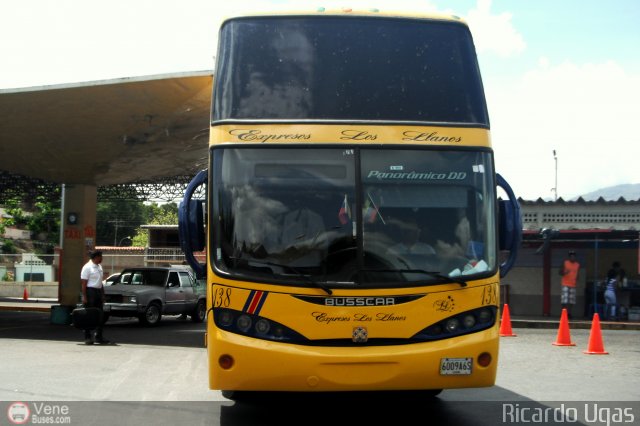 Expresos Los Llanos 138 por Ricardo Ugas