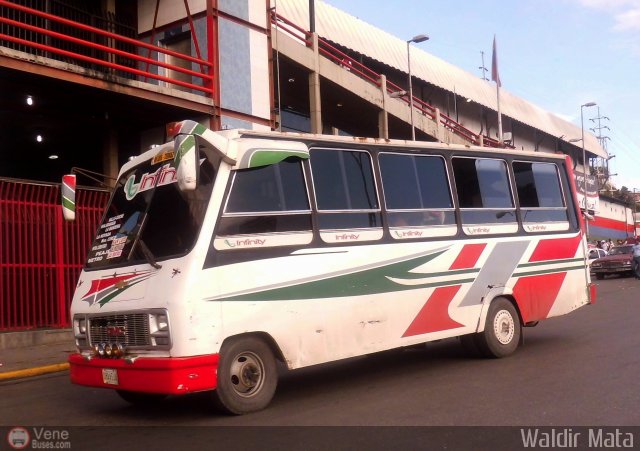 DC - S.C. Plaza Espa�a - El Valle - Coche 988 por Waldir Mata