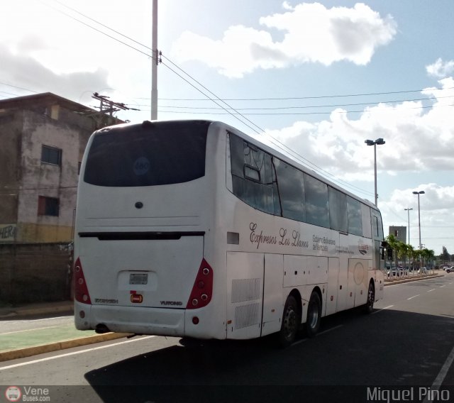 Expresos Los Llanos 460 por Miguel Pino