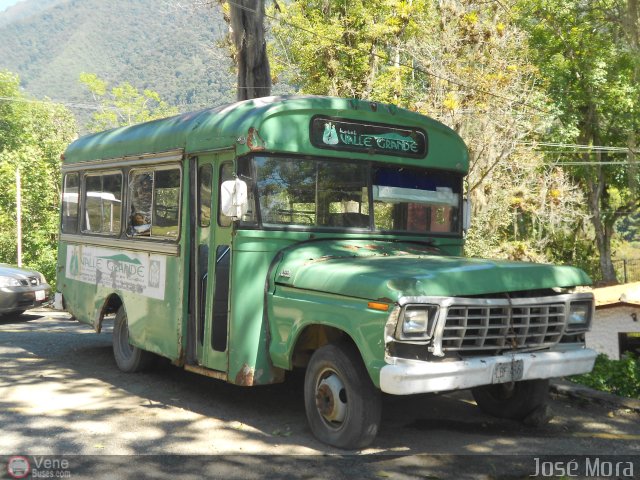 Particular NO USAR M�S 100 por Jos� Mora