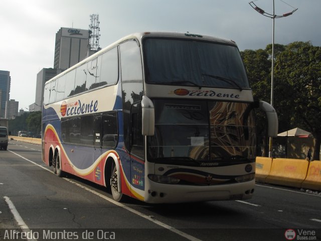 Expresos Occidente 127 por Alfredo Montes de Oca