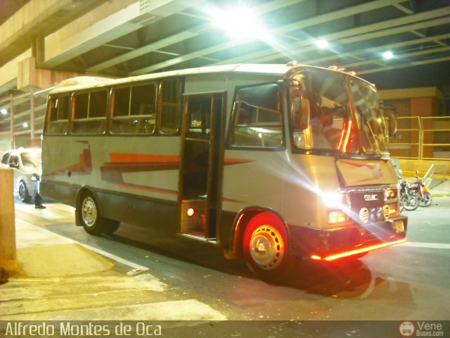 MI - Uni�n Circunvalaci�n Los Teques 027 por Alfredo Montes de Oca