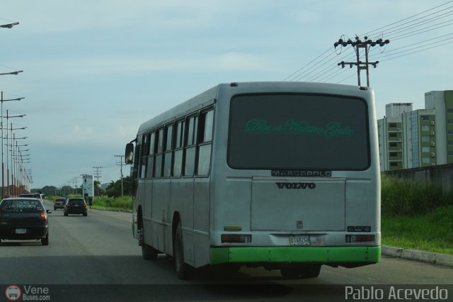 Particular o Desconocido 0101 por Pablo Acevedo