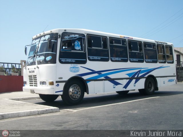 L�nea Altagracia 42 por Diego Sequera