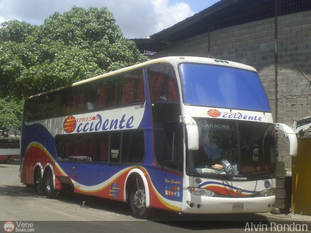 Expresos Occidente 227 por Alvin Rond�n