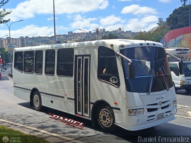 L�nea Hermanos Unidos S.C. 27 por Daniel Fern�ndez