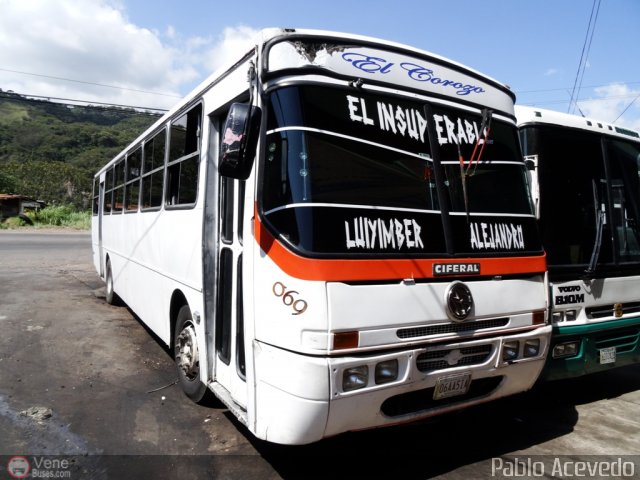TA - Uni�n Transporte El Corozo S.A. 69 por Pablo Acevedo