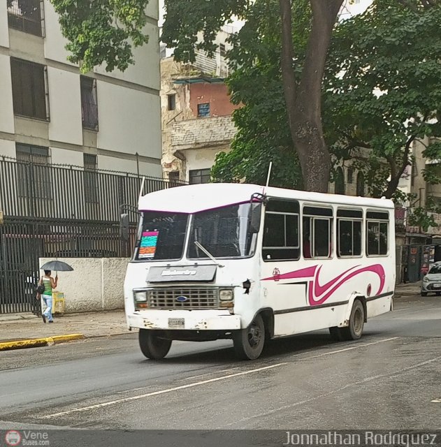 A.C. L�nea R�o Cristal 064 por Jonnathan Rodr�guez