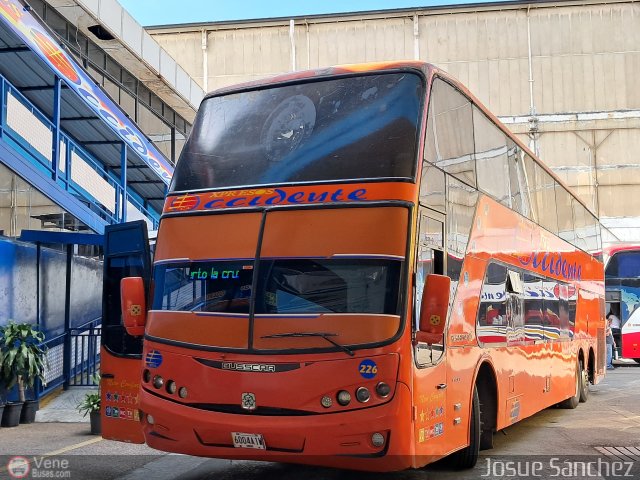 Expresos Occidente 226 por Josue S�nchez