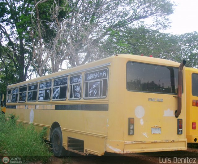 En Chiveras Abandonados Recuperaci�n 45 por Luis Ben�tez